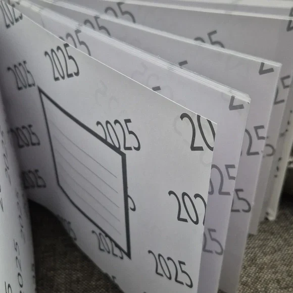 Class of 25 White and Gold Photo Album - Picture 2 of 3